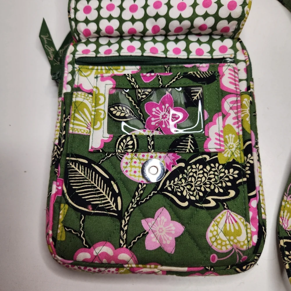 Vera Bradley Small Crossbody Olivia Pink Floral Quilted Cotton Organizer